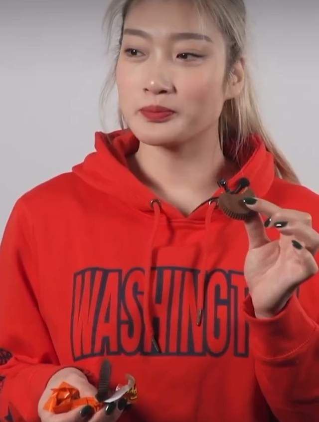 婷婷亚洲一区