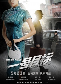 在ktv我被两个男人吃奶